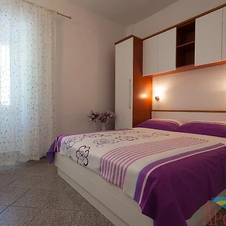 Mirjana Pensiune 3*